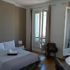 Quartier Le Plus Animé De La Plaine Cours Julien Chambre Privé Dans Marseille